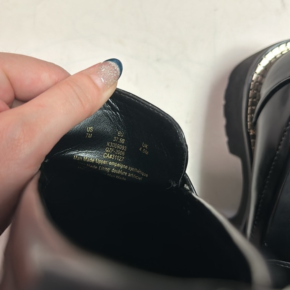 DKNY Platform Patent Leather Loafer - Picture 6 of 15